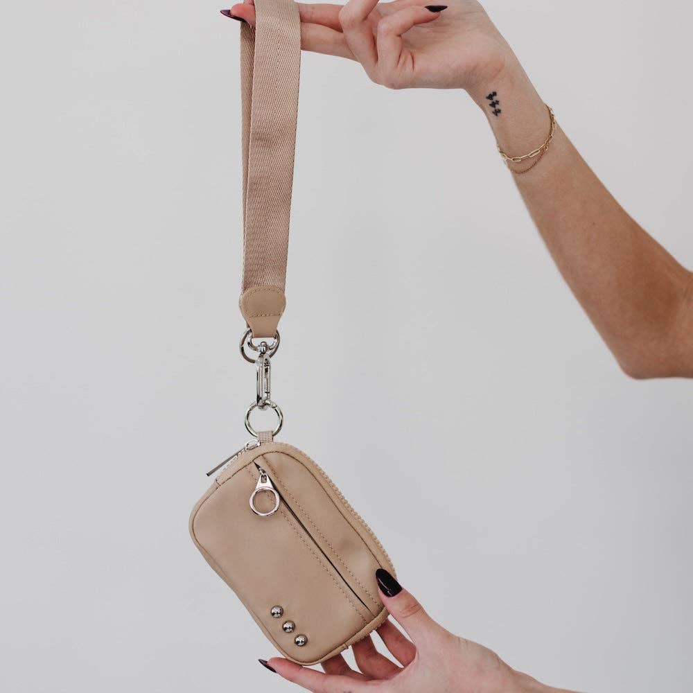 Nelly Card Wallet Wristlet