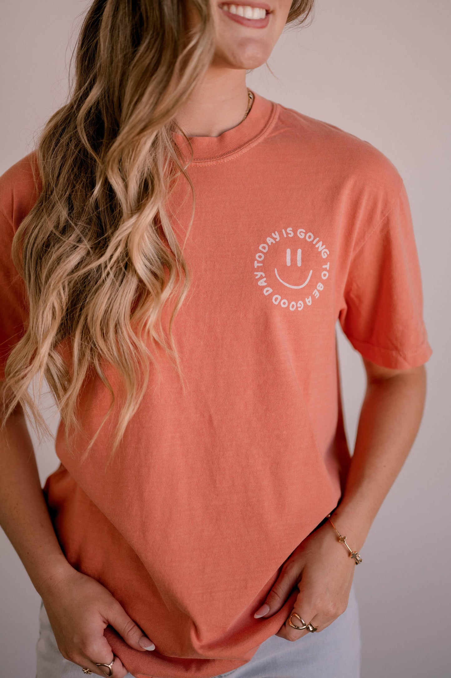 Good Day Tee- Terracotta