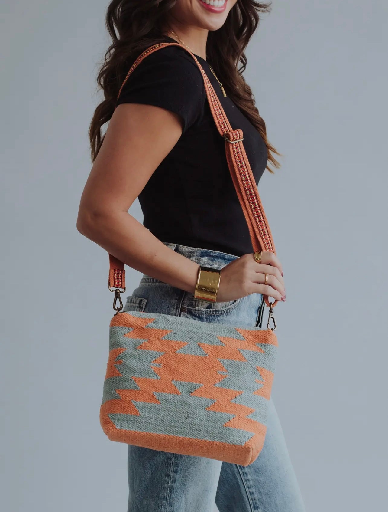 Petra Crossbody