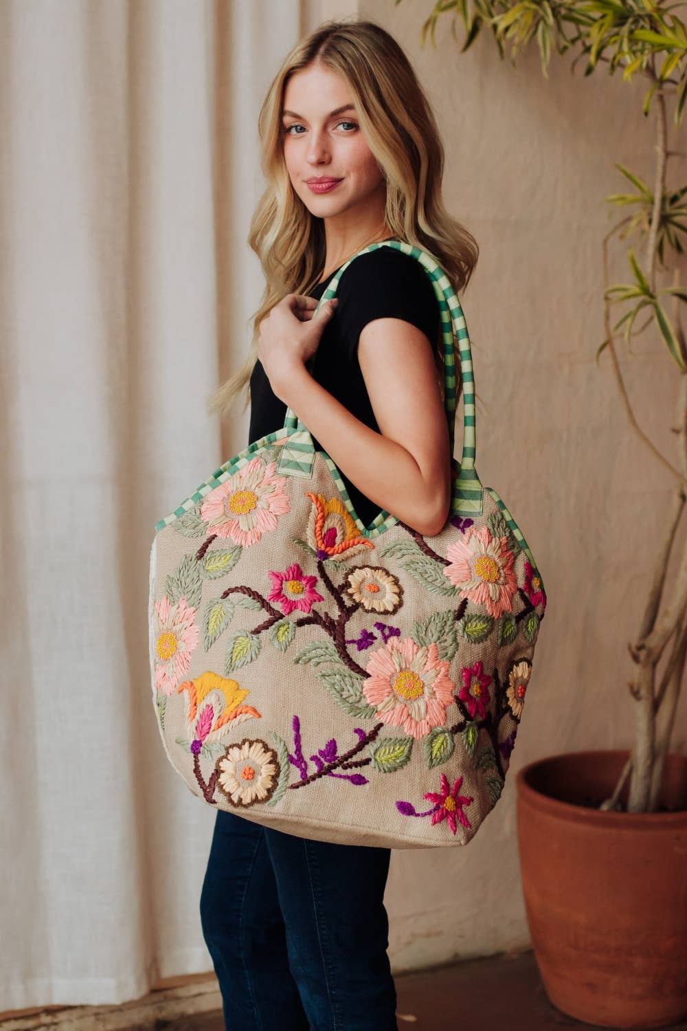 Khloe Tote